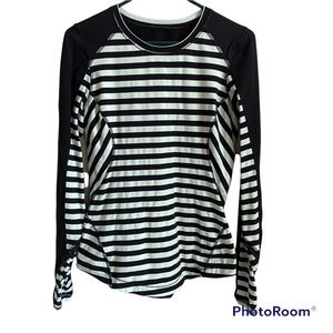 Lululemon Run Reflect Long Sleeve
Sea Stripe Mint Moment Black size 8